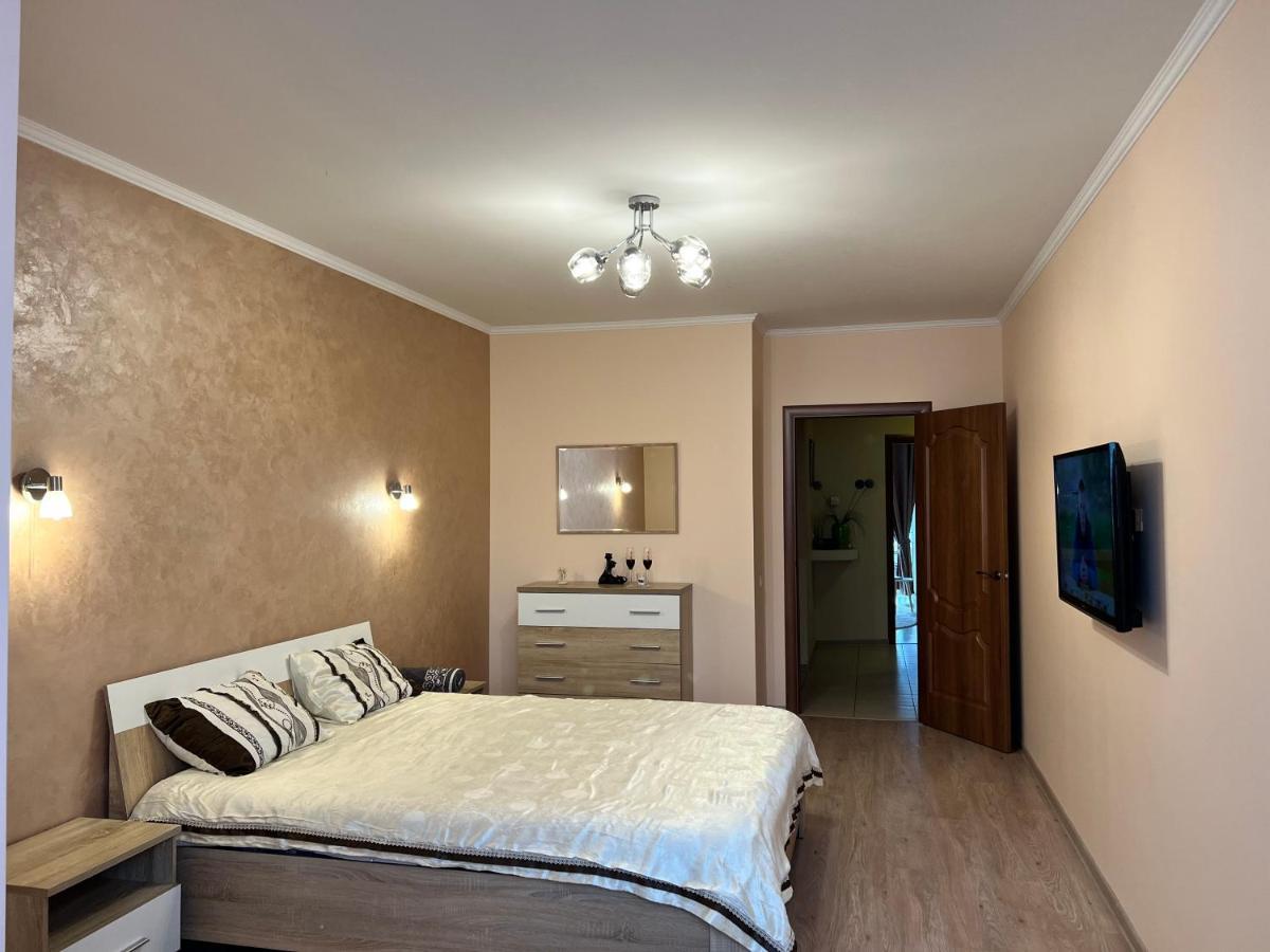 Apartaments Sichovyh Strilciv 68A ايفانو - فرانكيفسك المظهر الخارجي الصورة