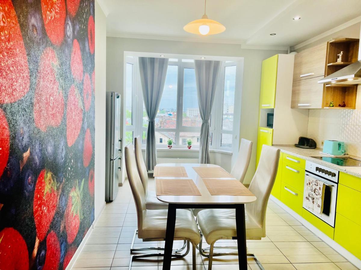 Apartaments Sichovyh Strilciv 68A ايفانو - فرانكيفسك المظهر الخارجي الصورة
